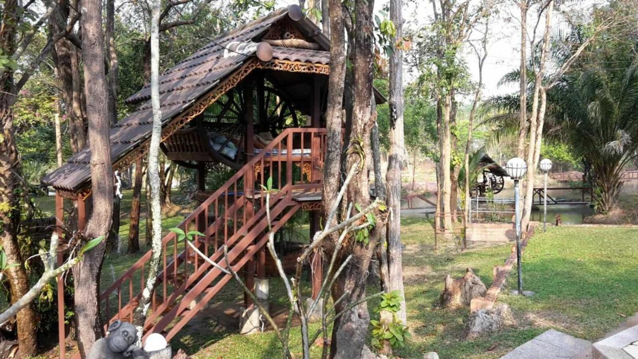 อีสาน เปราซิม ปาร์ค Hotel ร้อยเอ็ด ภายนอก รูปภาพ